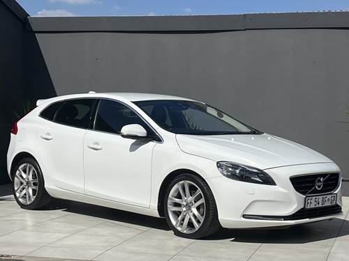 Volvo V40 T4 Elite Powershift