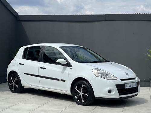 Renault Clio III 1.6 Yahoo