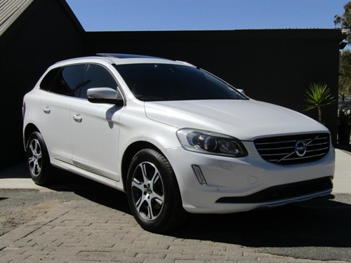 Volvo XC60 D4 Momentum Geartronic 