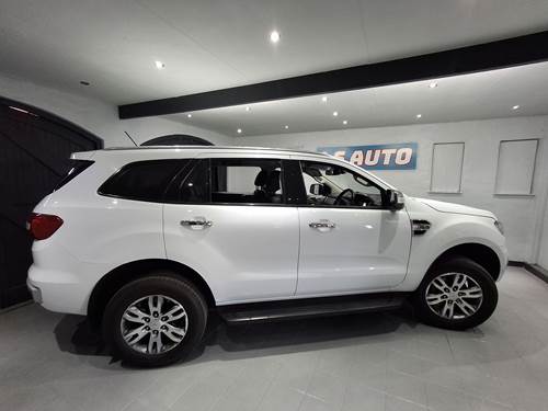 Ford Everest 3.2 TDCi XLT Auto