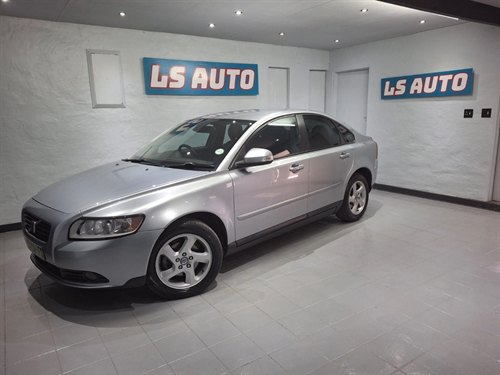 Volvo S40 2.0i