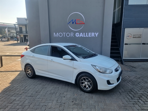 Hyundai Accent IV 1.6 GL Motion