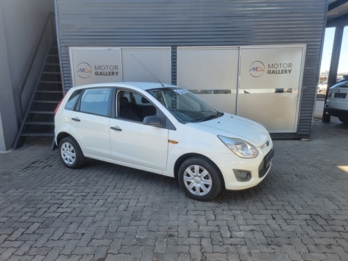 Ford Figo 1.4i Ambiente 5-Door Hatch Back