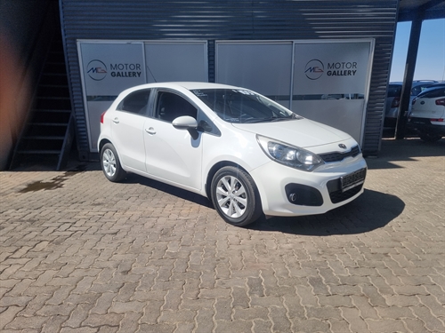 Kia Rio V 1.4 Hatch