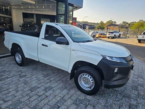 Mitsubishi Triton 2.4Di-GL 