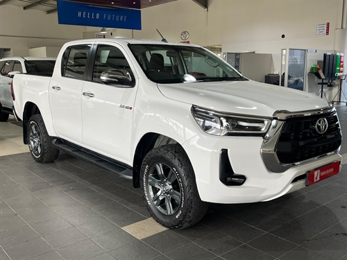 Toyota Hilux 2.8 GD-6 Raider Double Cab Auto 4x4