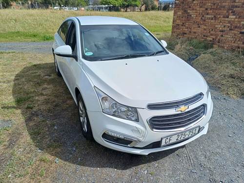 Chevrolet Cruze 1.4 T LS Sedan Auto