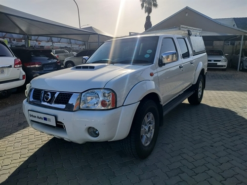 Nissan Hardbody NP300 2.5 TDi 4x4 Double Cab