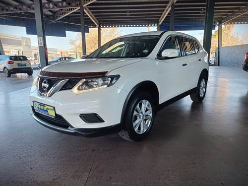 Nissan X-Trail VII 2.0 XE 4x2 (T32)