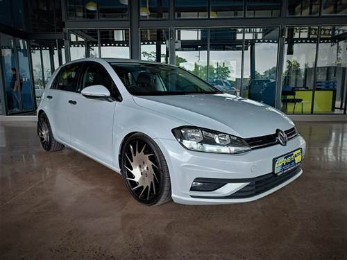 Volkswagen (VW) Golf 7 1.0 TSi Trendline BMT