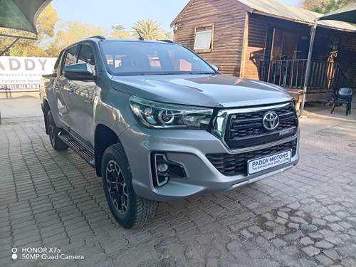 Toyota Hilux 2.8 GD-6 Double Cab Auto 