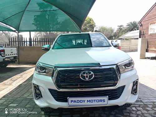 Toyota Hilux 2.8 GD-6 Double Cab Auto 