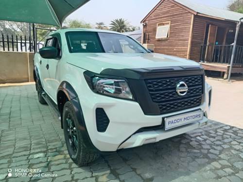 Nissan Navara 2.5 DDTi LE Double Cab Auto