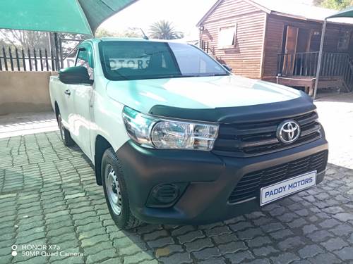 Toyota Hilux 2.4 GD Aircon Single Cab