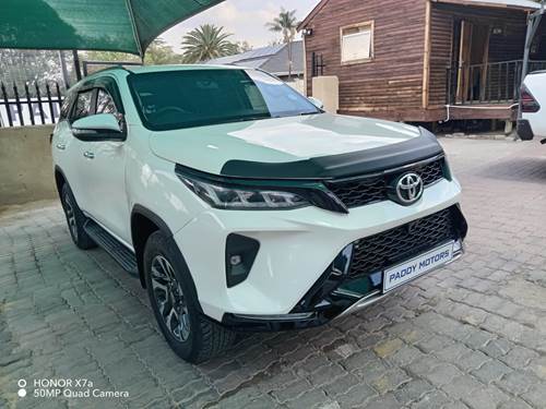 Toyota Fortuner IV 2.4 GD-6 Raised Body Auto