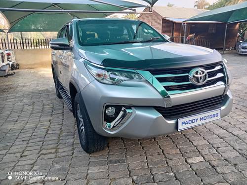 Toyota Fortuner IV 2.7 VVTi Raised Body 2X4 Auto