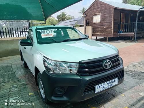 Toyota Hilux 2.4 GD Aircon Single Cab