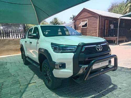 Toyota Hilux 2.8 GD-6 Raider Double Cab Auto 4x4