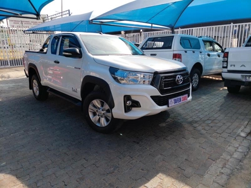 Toyota Hilux 2.4 GD 6 RB SRX P/U Extended Cab