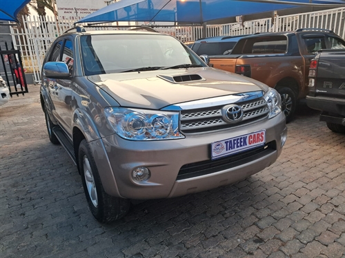 Toyota Fortuner II 3.0 D-4D Raised Body