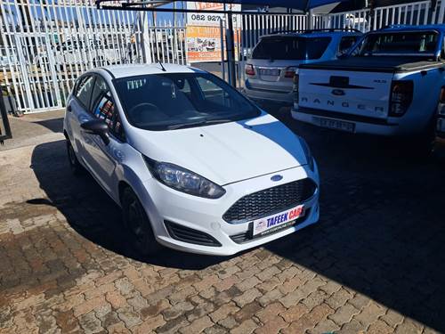 Ford Fiesta 1.4i (71 kW) Ambiente Hatch Back