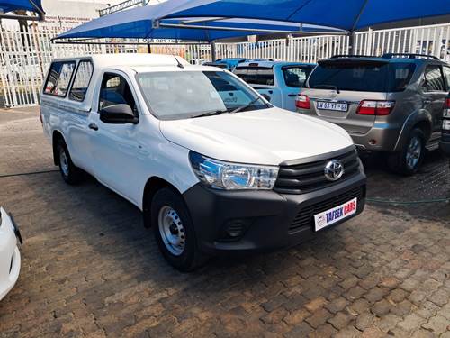 Toyota Hilux 2.4 GD Aircon Single Cab