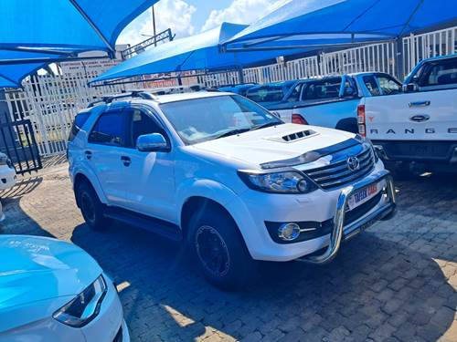 Toyota Fortuner III 3.0 D-4D Raised Body Auto