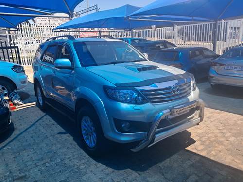 Toyota Fortuner III 3.0 D-4D Raised Body Auto