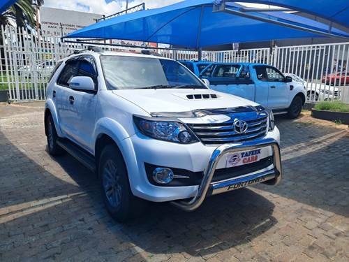 Toyota Fortuner III 3.0 D-4D Raised Body Auto