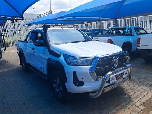 Toyota Hilux 2.4 GD 6 RB SRX P/U Extended Cab