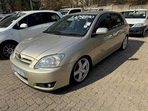 Toyota RunX 140i Sport