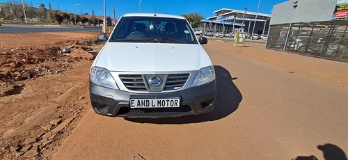 Nissan NP200 1.6i