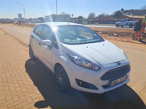 Ford Fiesta 1.4i Trend 5 Door