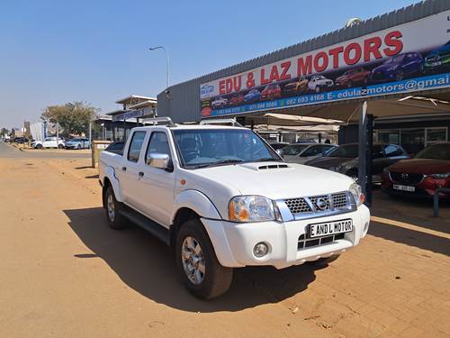 Nissan Hardbody NP300 2.5 TDi Double Cab