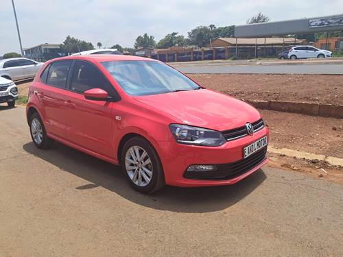 Volkswagen (VW) Polo Vivo 1.4 Hatch Comfortline 5 Door