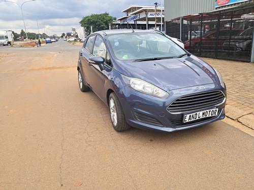 Ford Fiesta 1.4i Trend 5 Door