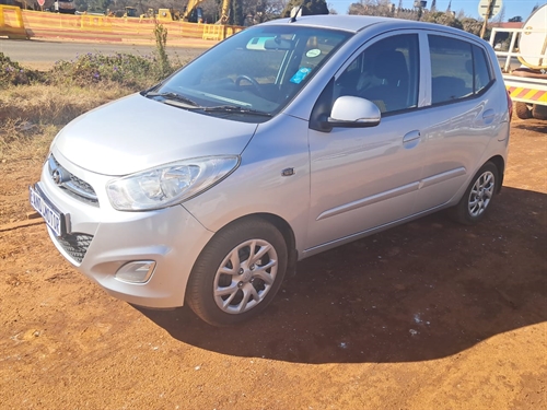 Hyundai i10 1.25 Fluid Auto