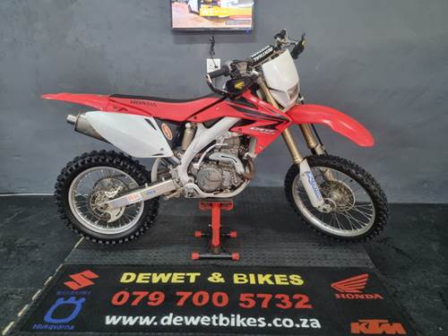 Honda CRF 450 X (05)