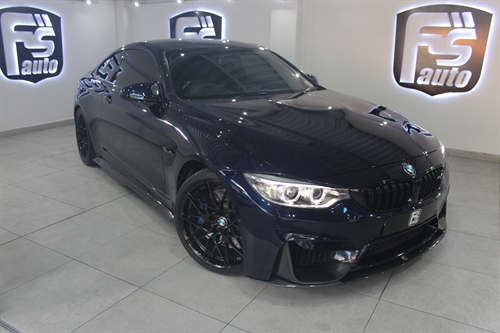 BMW M4 Coupe M-DCT Competition