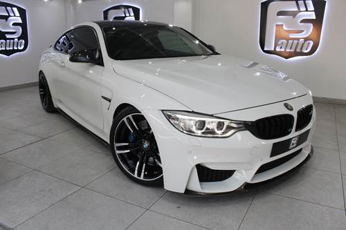 BMW M4 Coupe M-DCT