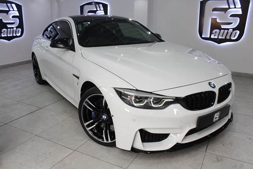 BMW M4 Coupe M-DCT