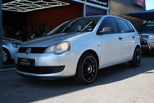 Volkswagen (VW) Polo Vivo 1.6 Hatch Trendline 5 Door 