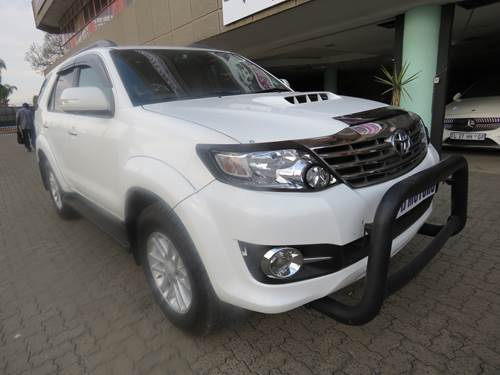 Toyota Fortuner III 3.0 D-4D 4x4