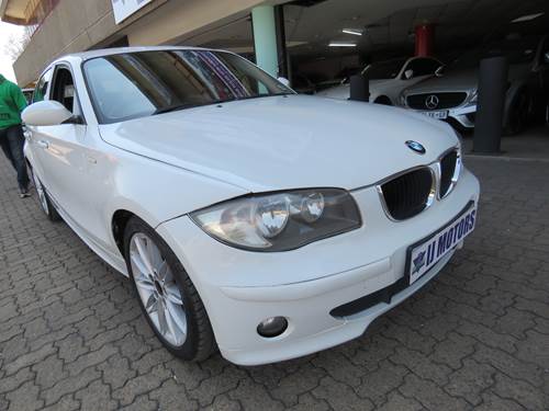 BMW 120i (E87) Auto