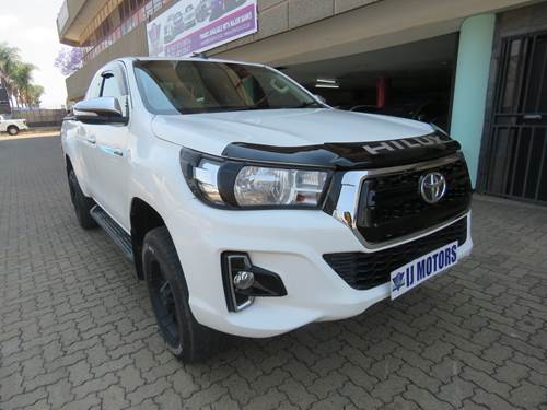 Toyota Hilux 2.8 GD-6 RB Raider Extra Cab