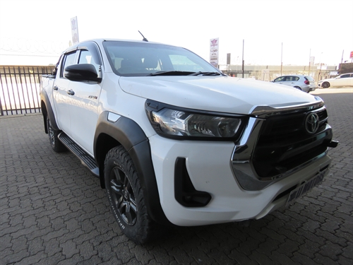 Toyota Hilux 2.8 GD-6 Double Cab Auto 