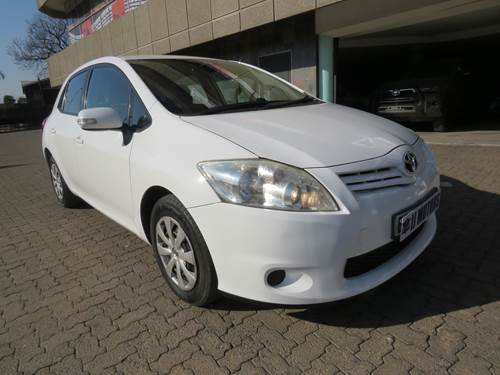 Toyota Auris 1.6 XS