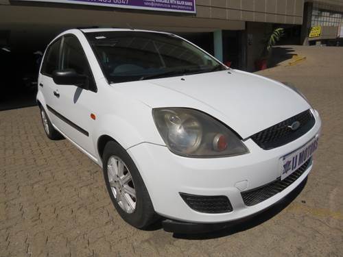 Ford Fiesta 1.4i (71 kW) Ambiente Hatch Back