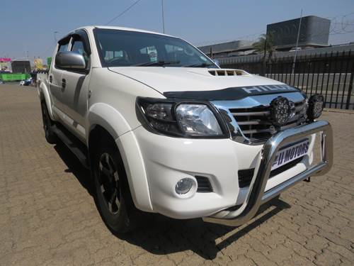 Toyota Hilux (Legend 45) 3.0 D-4D 4X4 Double Cab