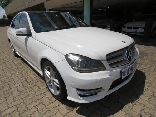 Mercedes Benz C 200 Blue Efficiency Avantgarde 7G-Tronic